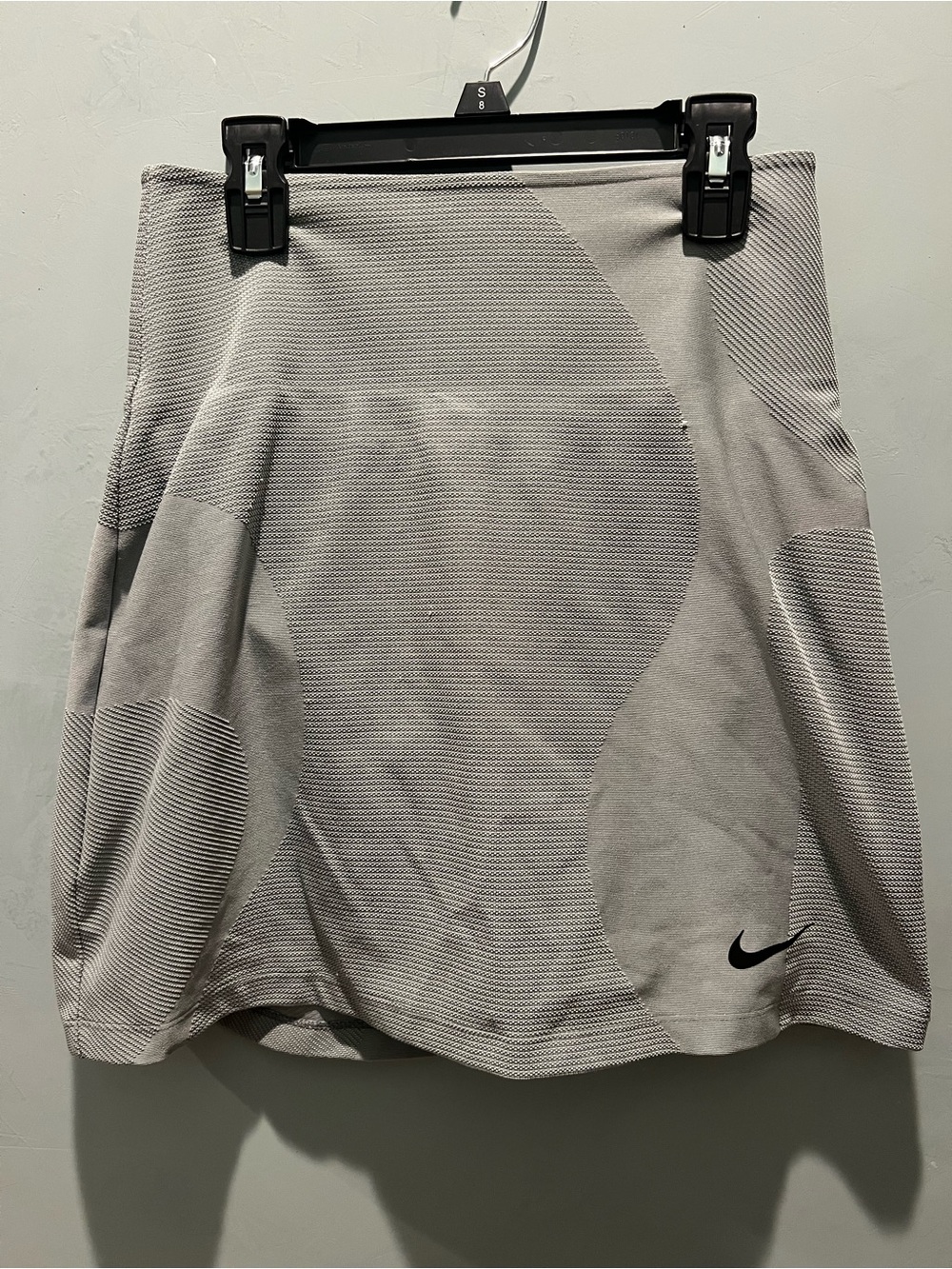 Nike Light Gray A-Line Athletic Skirt with Subtle Pattern